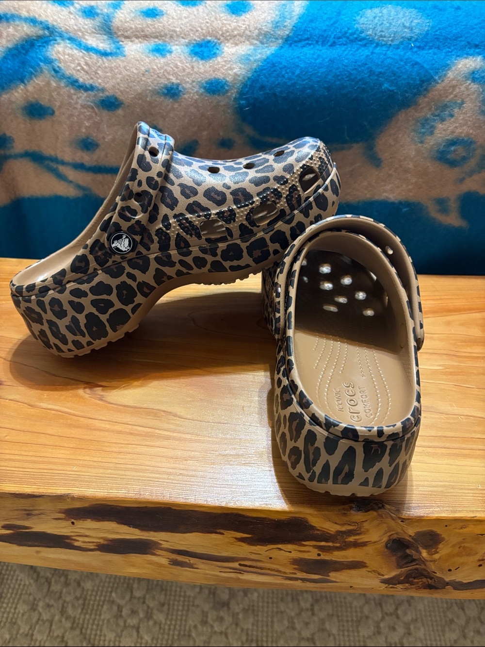 Crocs womens classic animal clog - Picture 2 of 4